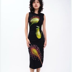 Tyler McGillivary Dover Dress Venus Print